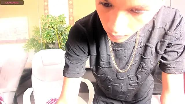 Sammy_Millers live cam