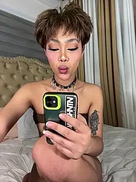 Innocent_yanixx69 live cam