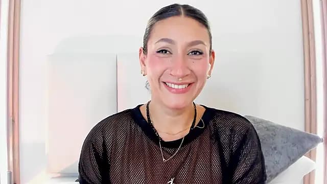 Emily_robertss live cam