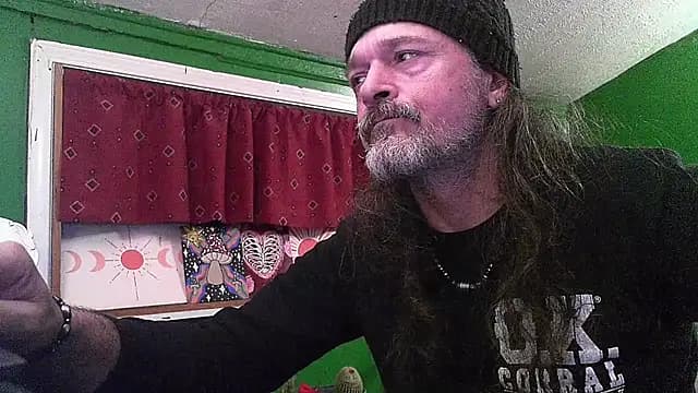 HippieDad333 live cam