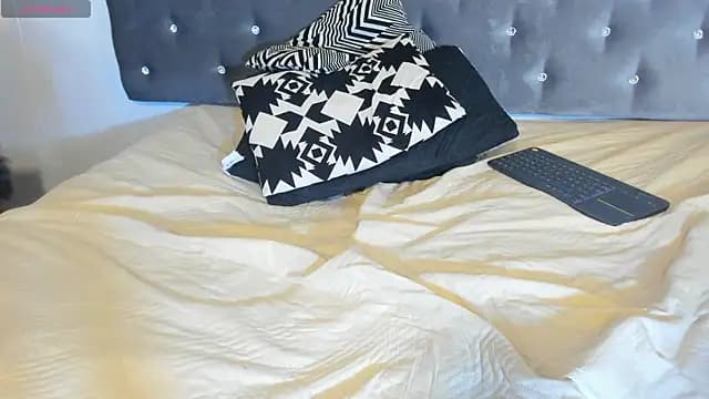 scarlett_venom_ live cam