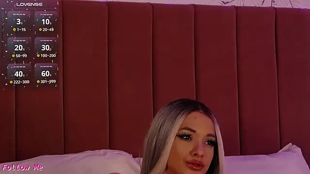 PinkySparks live cam