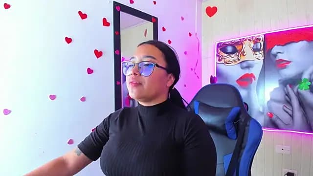 susan_mooree live cam