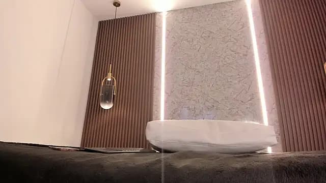 maye_wells_ live cam