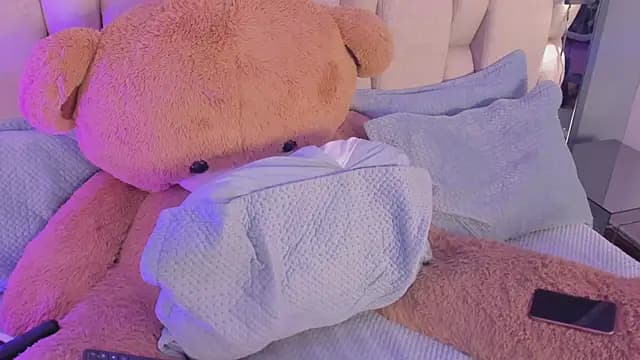 RaquelleValmont live cam