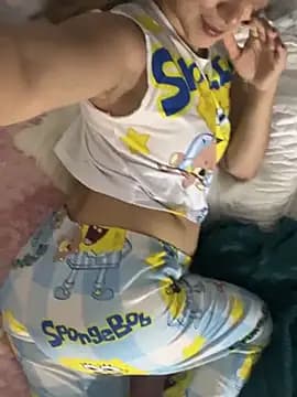 VictoriaWhitmore live cam