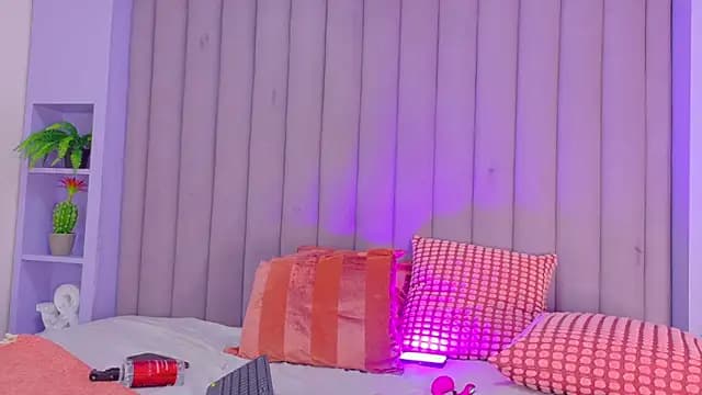 AmberStonne__ live cam