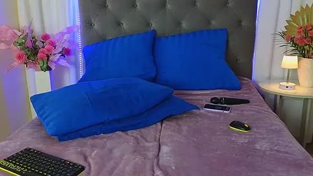 Ariana_Petite live cam