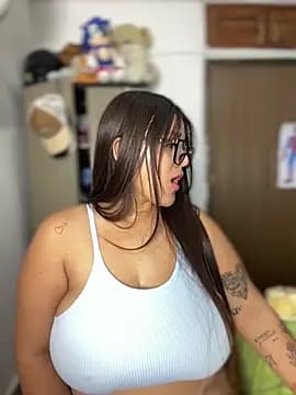 michellesexxxy3 live cam