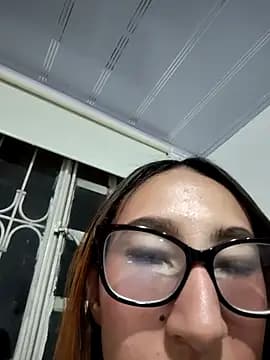 Sara_Love_1 live cam