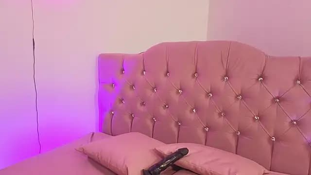 SABRIINA_TAY live cam