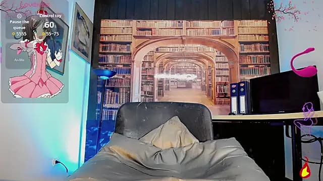 Tiffany_Velanyer__ live cam