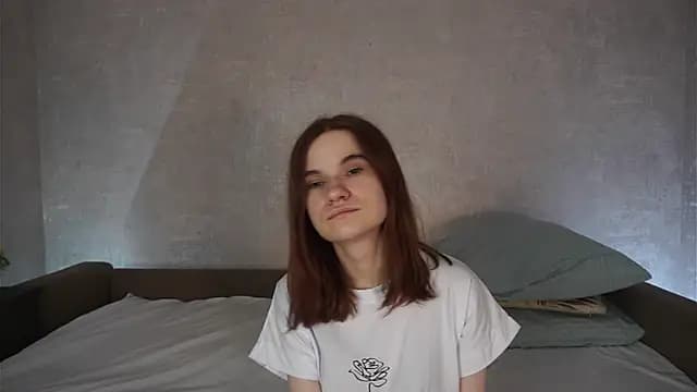 CristyBillot live cam