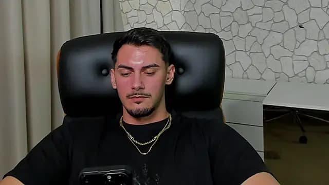 ClintMasters live cam