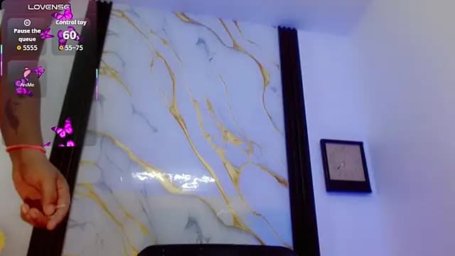 Alice_Yermanotta live cam