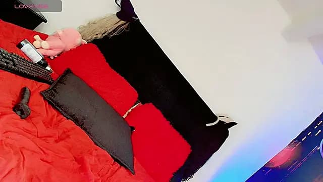 ANGEL_EVIL_S7 live cam