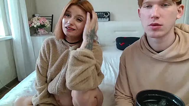 The_Slutty_Fox live cam