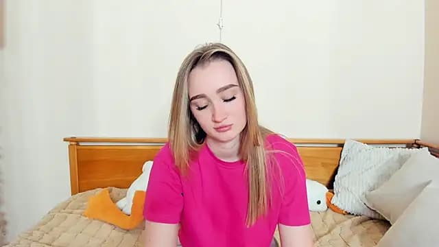 VioletteClaire live cam