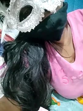Lahari_23 live cam