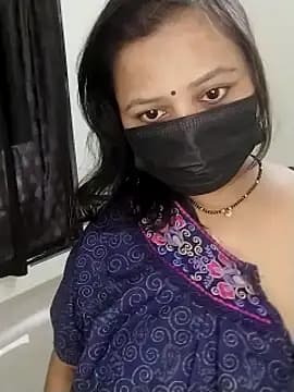 Hoty_bhabii live cam