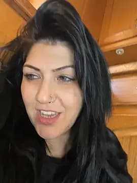 LittleMissEeve live cam