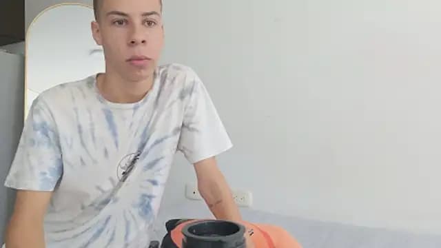 grey___27 live cam