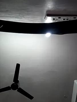 Tamil-Meenu12 live cam on Stripchat