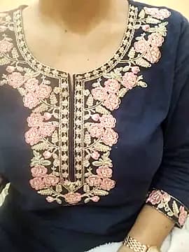 Rising_Queen live cam