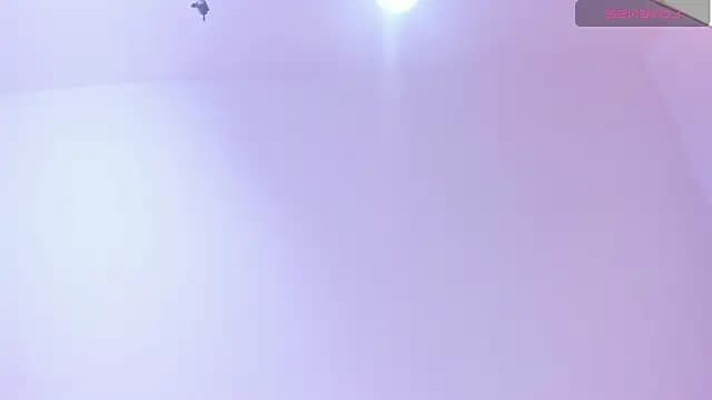 Silvanna-Casstro live cam