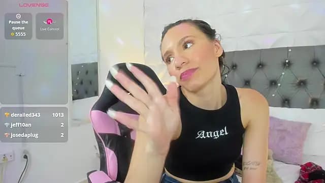 valeryn__rosse live cam