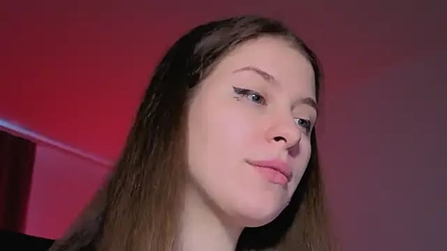 Goodlool live cam on Stripchat