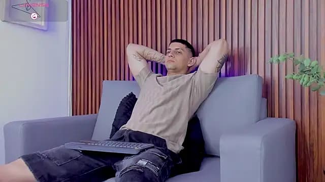 Alex_cute77 live cam