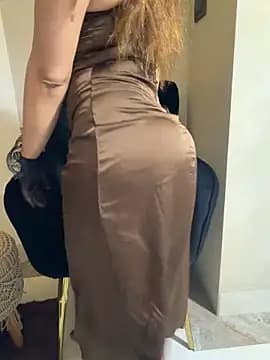 Tasty_LushDesire live cam