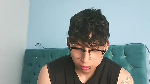 _Thomas_hot_ live cam