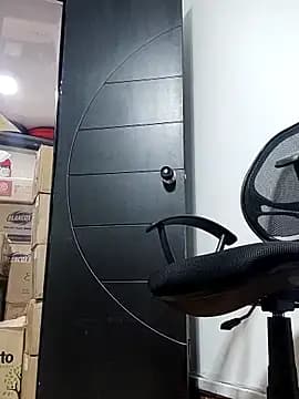 MrSecretSuit live cam