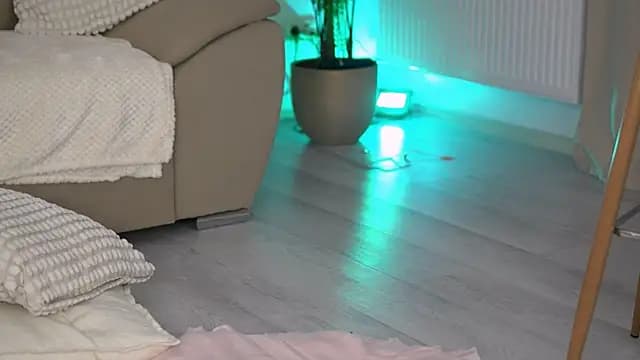 DeborahLowe live cam