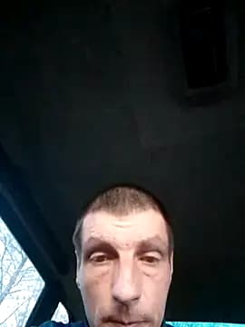 N_i_k_o_l_a_u live cam