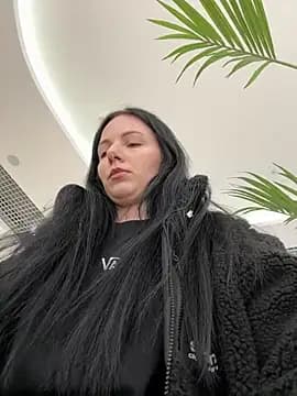 naughty_lucifer live cam