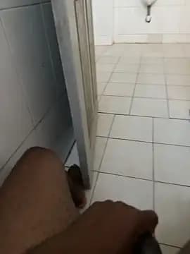 Black-mamba-madingo live cam