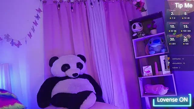 nahomy_2308 live cam