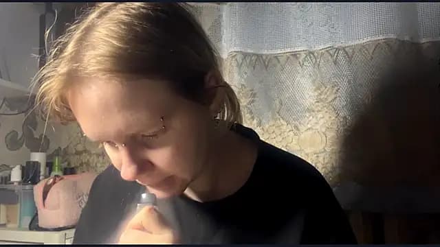 KrystenHoye live cam