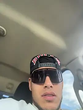 StrokingDaddy4 live cam