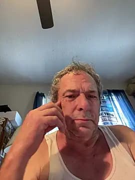 llovetoshowoff live cam