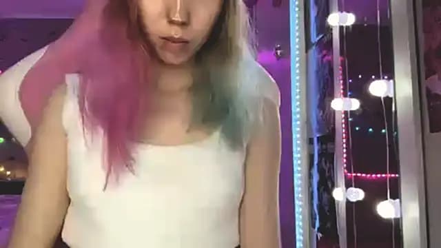 Jerrieberry live cam on Stripchat