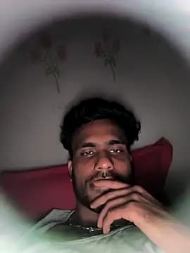 Amrajul332 live cam on Stripchat