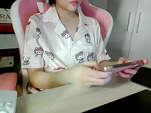 lucienguyen live cam