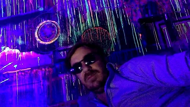 Crazy_TBM-BWC live cam