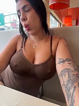 Nalgonasex_ live cam