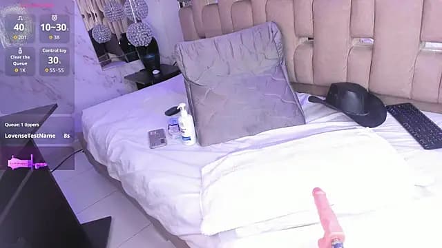 DomenicoRey live cam