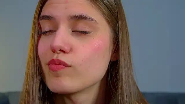 ArianaAllens live cam